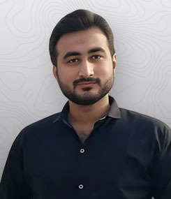 Umer Raza pic copy.jpg